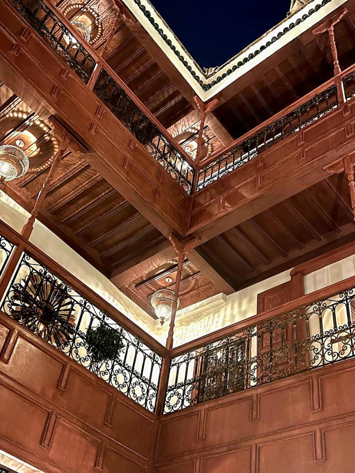 Le Singe Rose Bed & Breakfast Marakeş Dış mekan fotoğraf