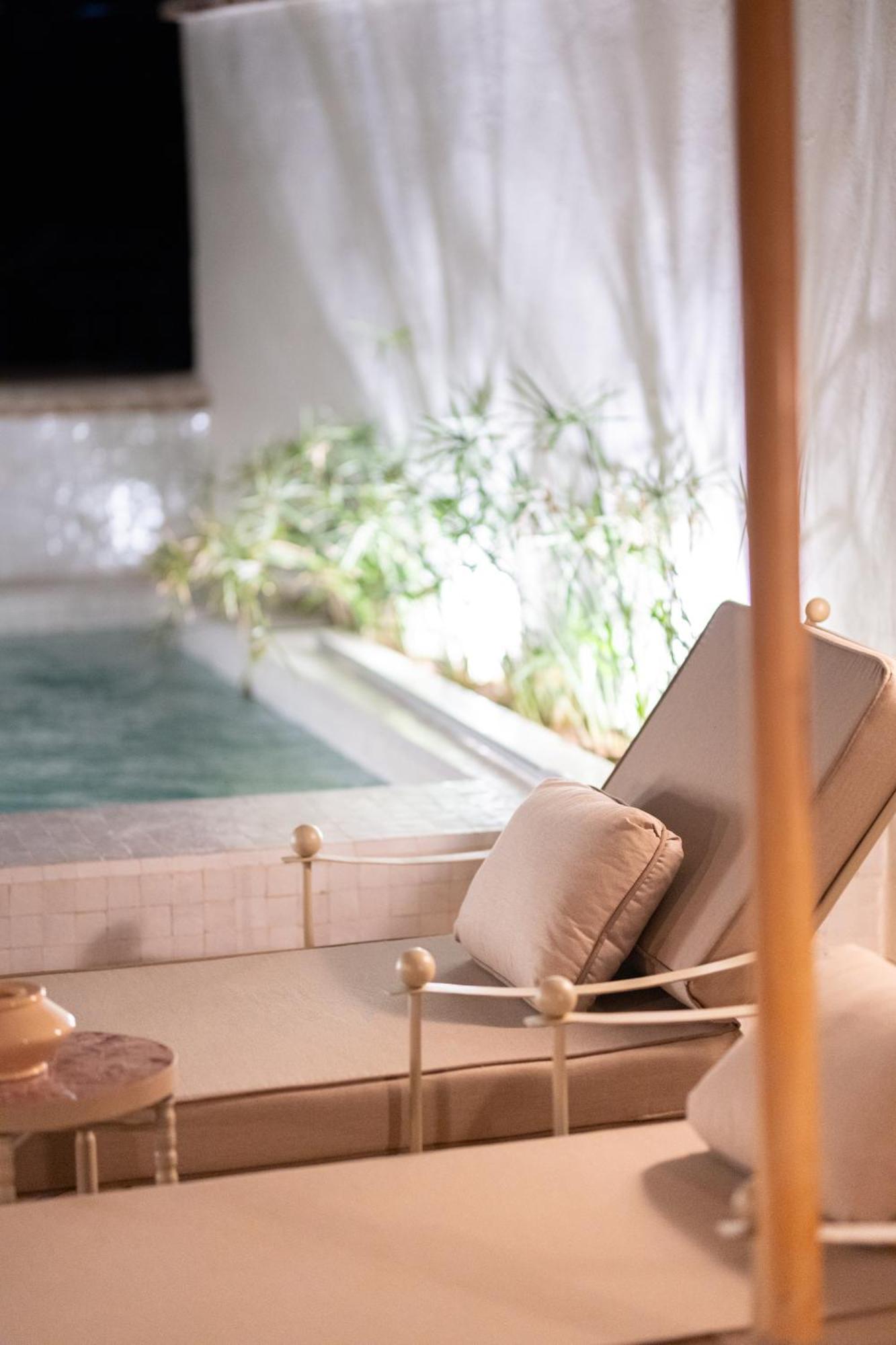 Le Singe Rose Bed & Breakfast Marakeş Dış mekan fotoğraf